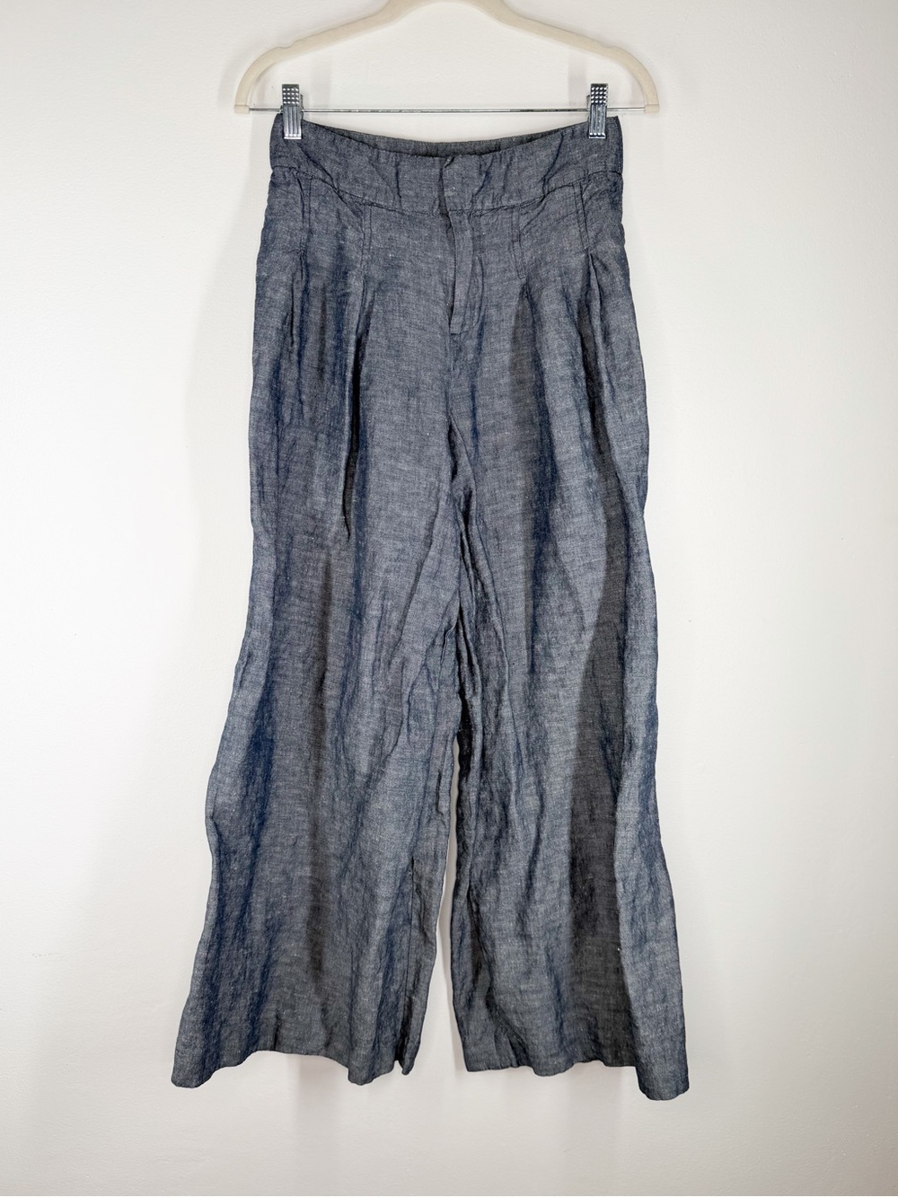 Great condition H Halston Blue Extra Wide Leg Linen Blend Pants Women’s Size 6